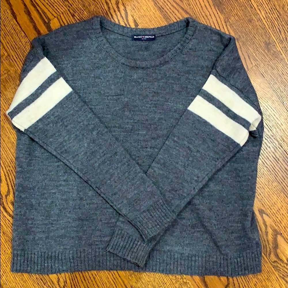 brandy melville veena sweater